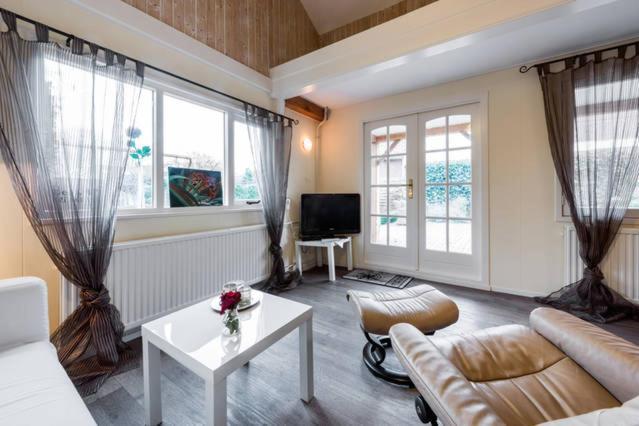 Di'Mami House Villa Avenhorn Exteriör bild